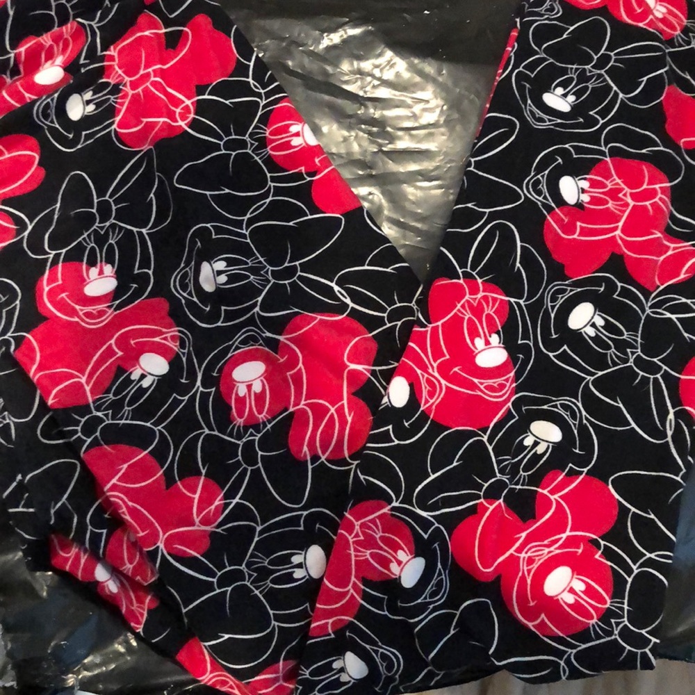Lularoe Os Disney Minnie Mouse Black red leggings